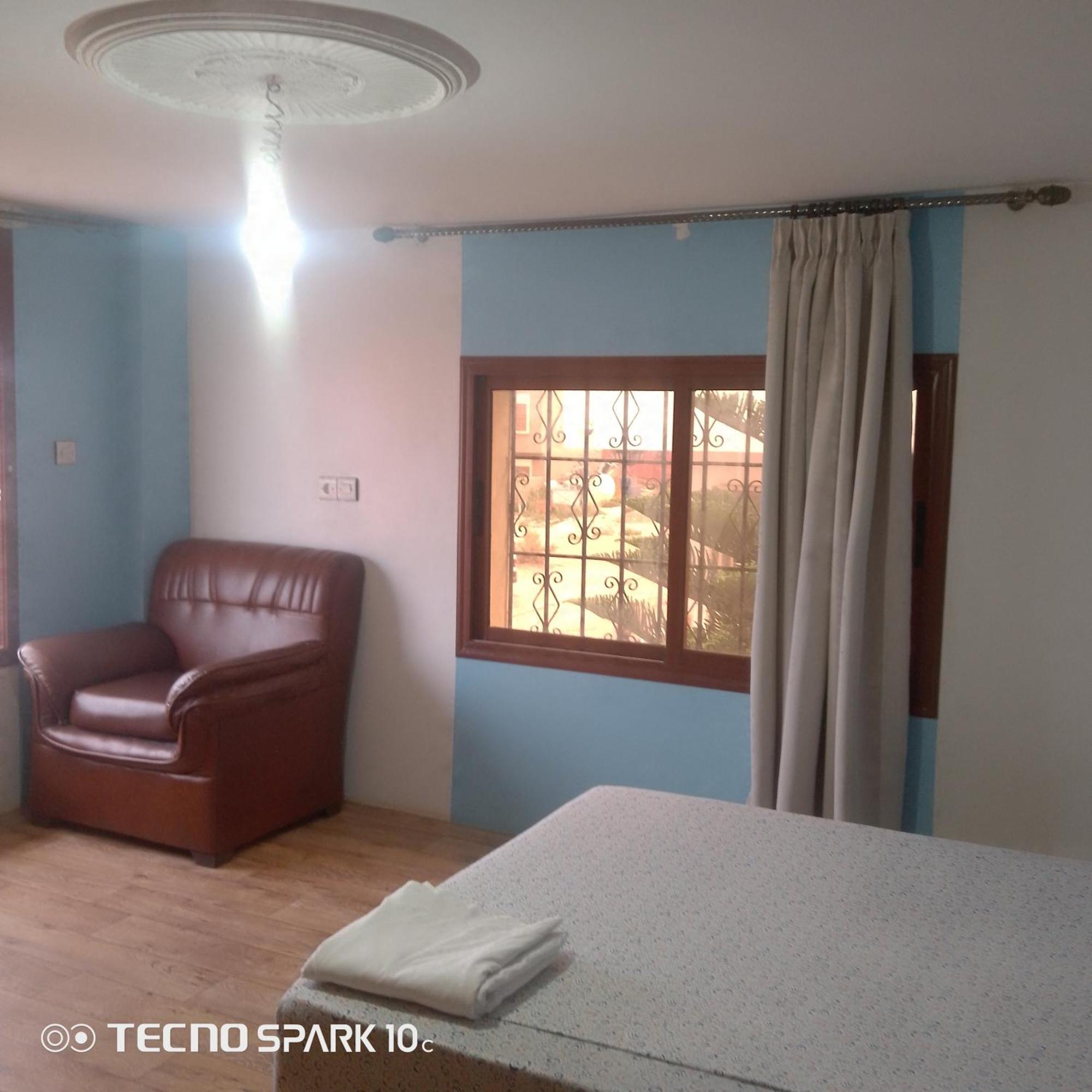 Dawn Surf Hostel Имсуане Екстериор снимка